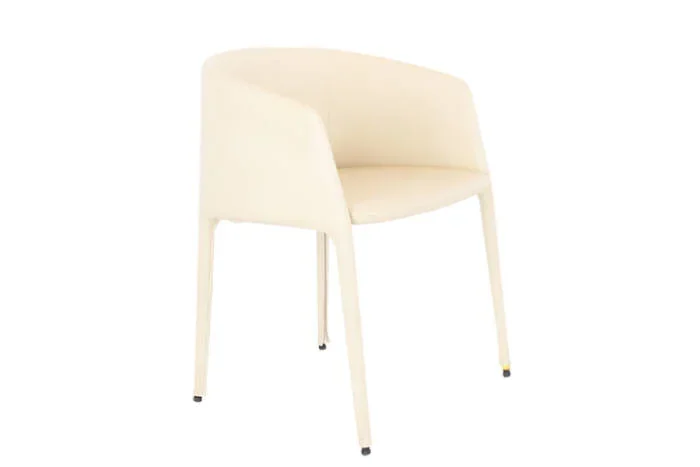 „Achille Armchair“ in Leder cremebeige von MDF – Design: J.M. Massaud