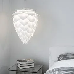 Conia Pendant